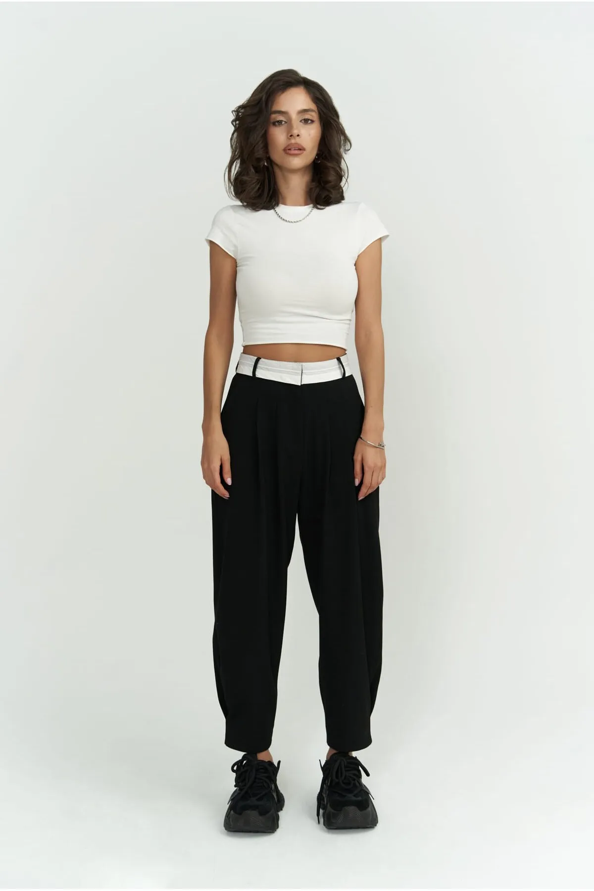 MAİ COLLECTİON  Hose - Schwarz - Straight