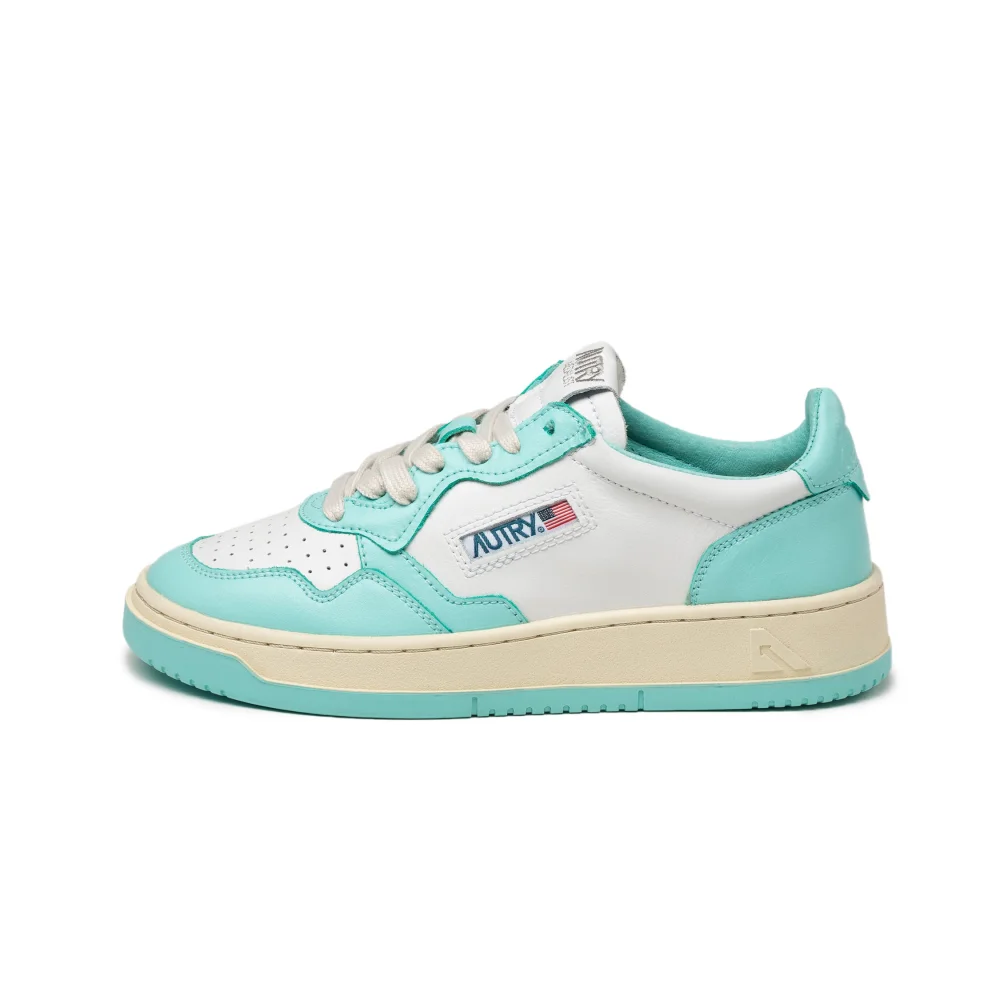 Autry Medalist Low AULWWB20 / blau