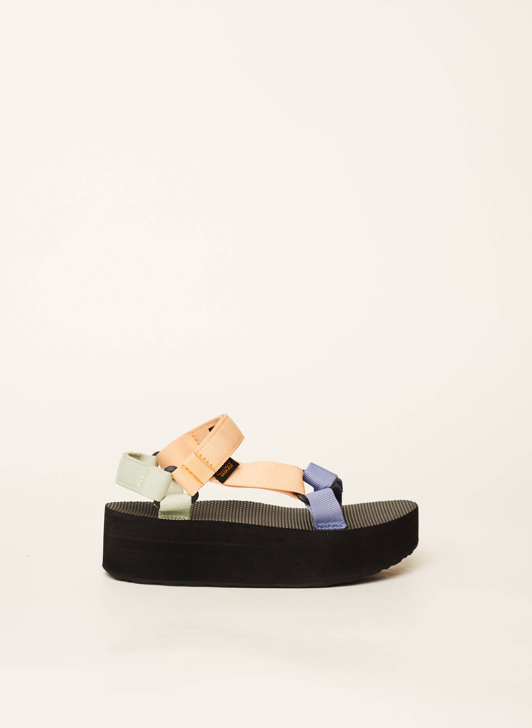 Teva Sandales Nu Pieds Femme couleur multi
