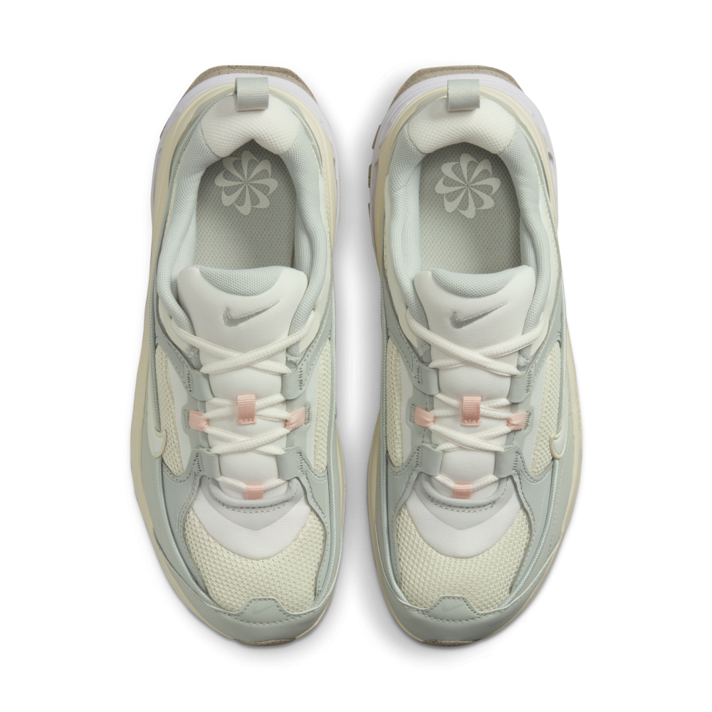 Nike Air Max Bliss Next Nature FB7170-111 / grau