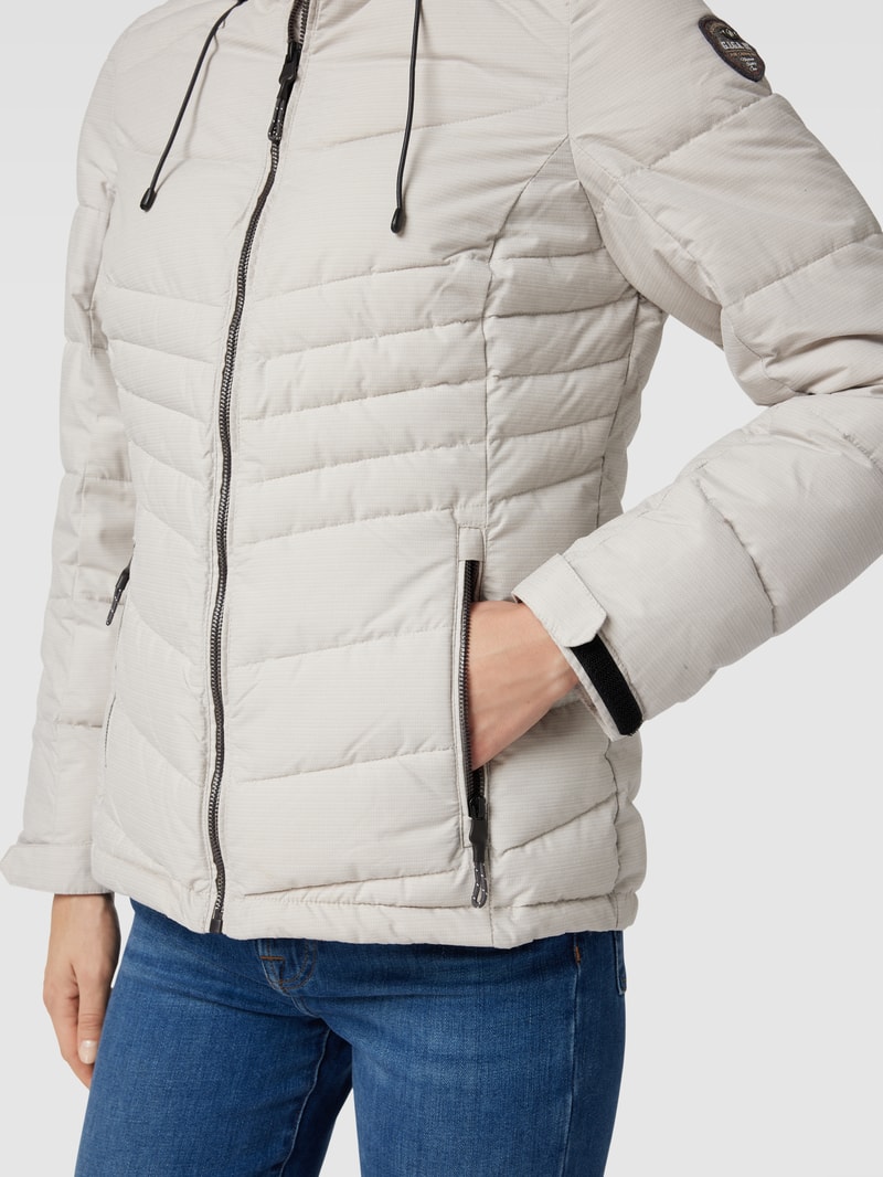 Steppjacke mit Kapuze in offwhite