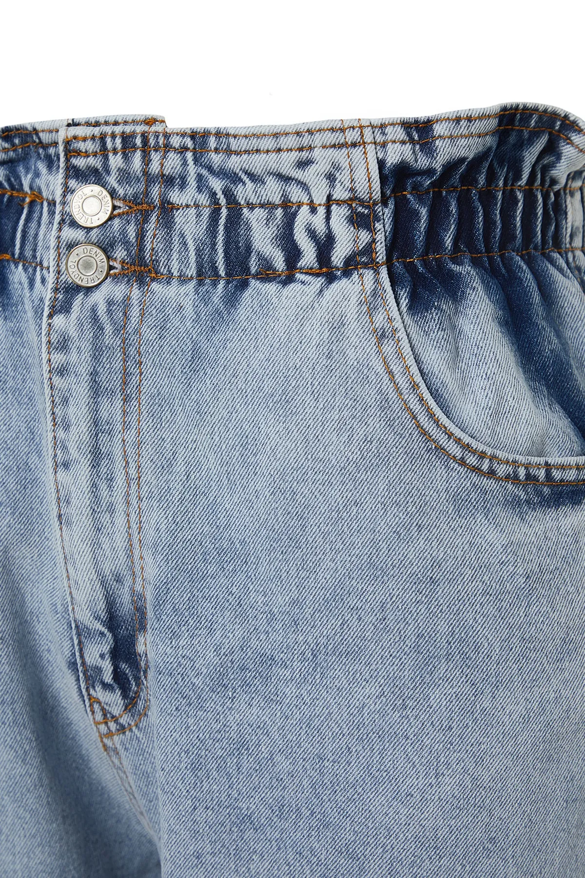 Trendyol Curve  Blaue Mom-Jeans mit hoher Taille und elastischem Bund TBSSS22JE00009