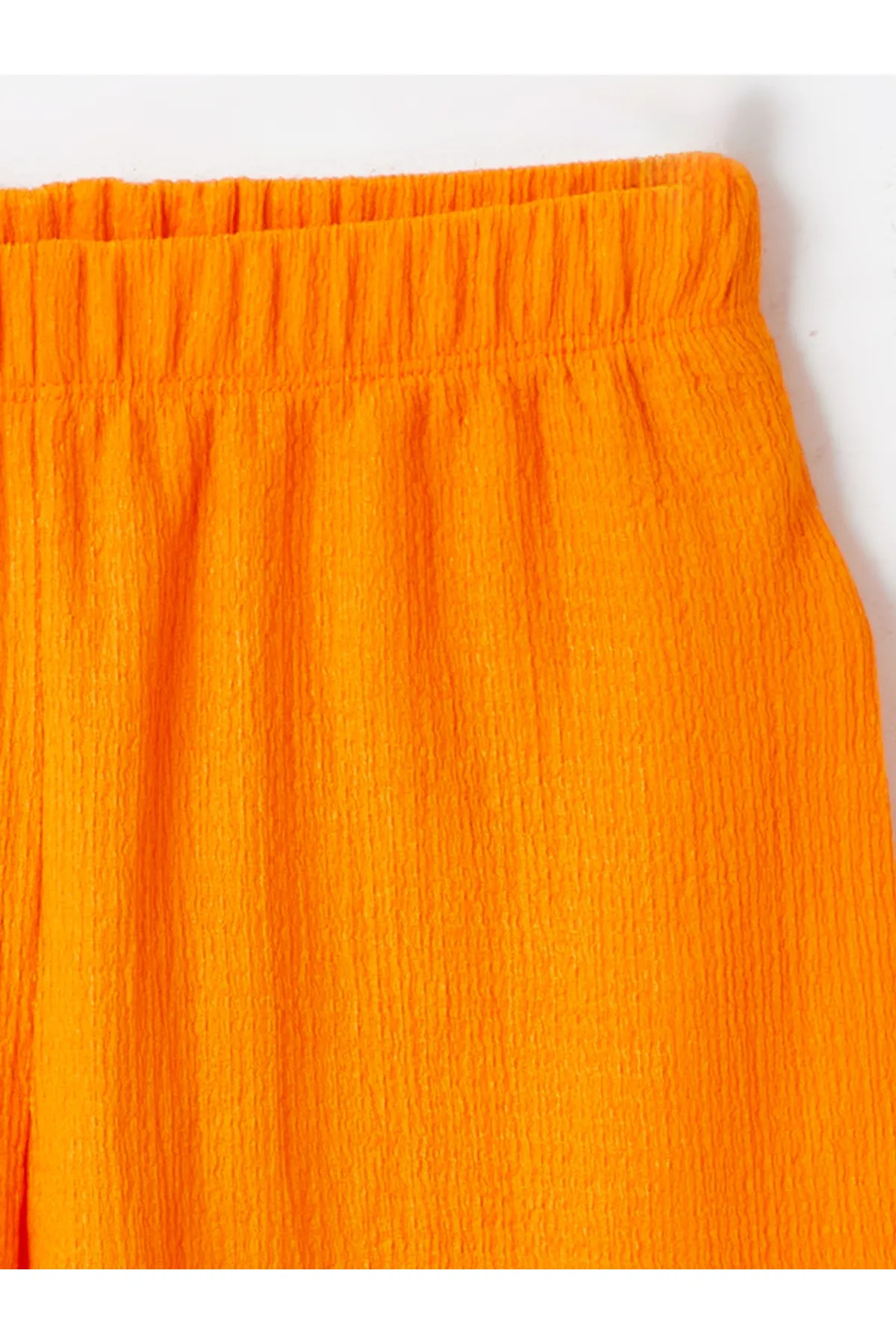 LC Waikiki  Bedrucktes Kurzarm-T-Shirt und Shorts für Mädchen mit Rundhalsausschnitt