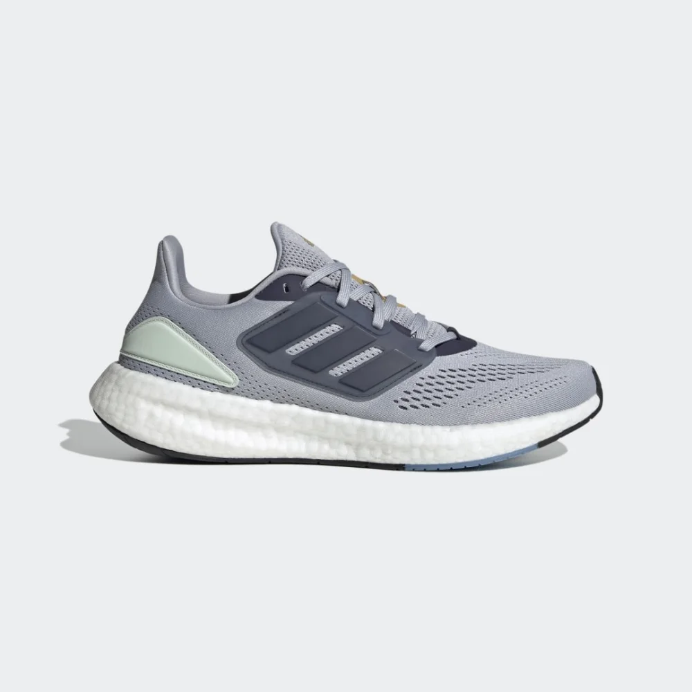 adidas Pureboost 22 HQ1451 / grau