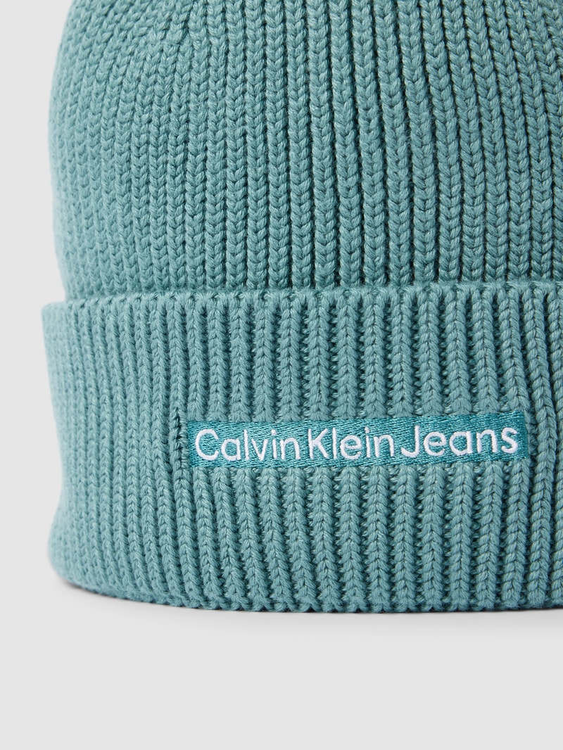 Beanie mit Label-Stitching Modell 'INSTITUTIONAL EMBRO' in mint