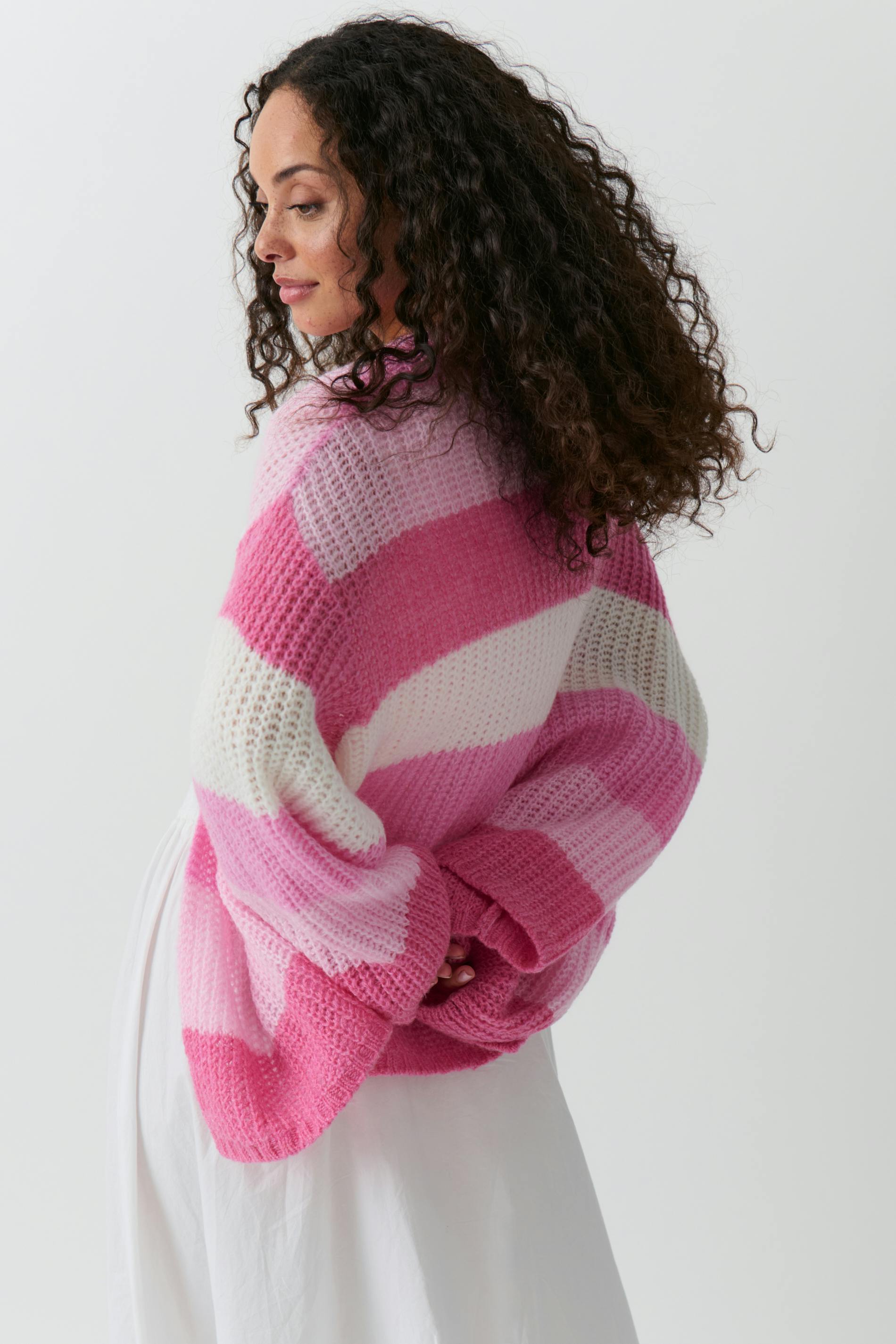 Knitted chunky cardigan