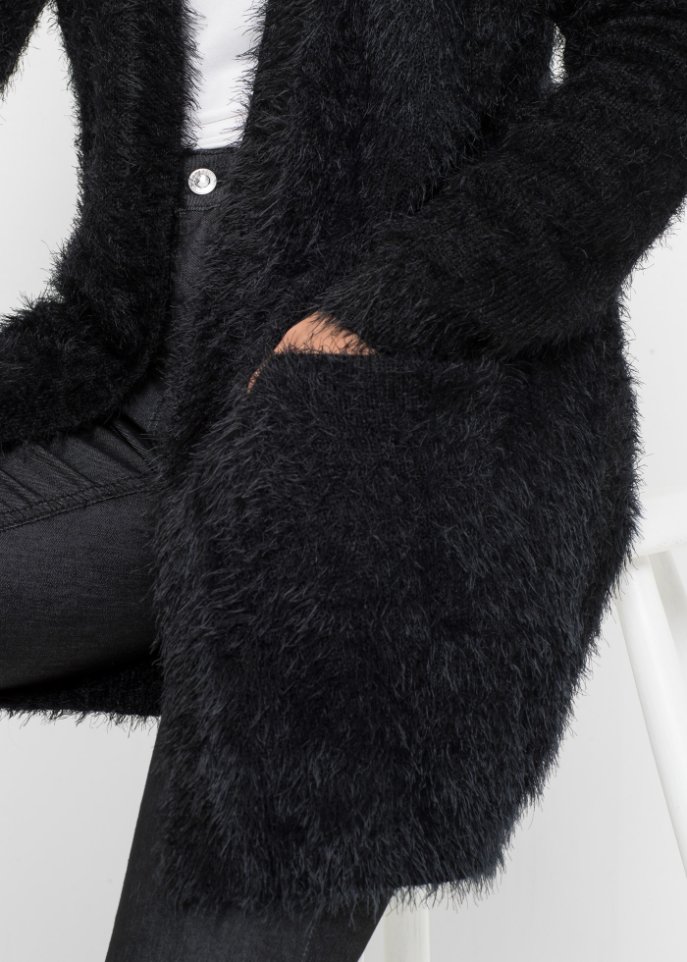 Longstrickjacke in Flauschoptik