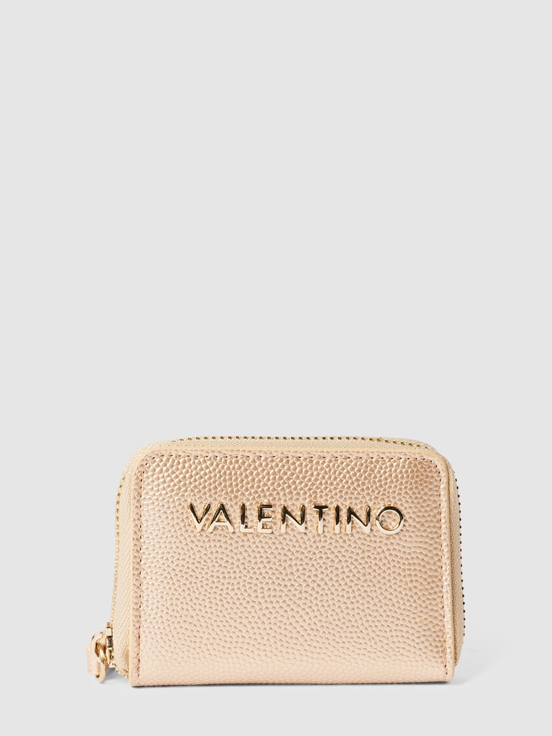 Portemonnaie mit Label-Detail Modell 'DIVINA' in gold