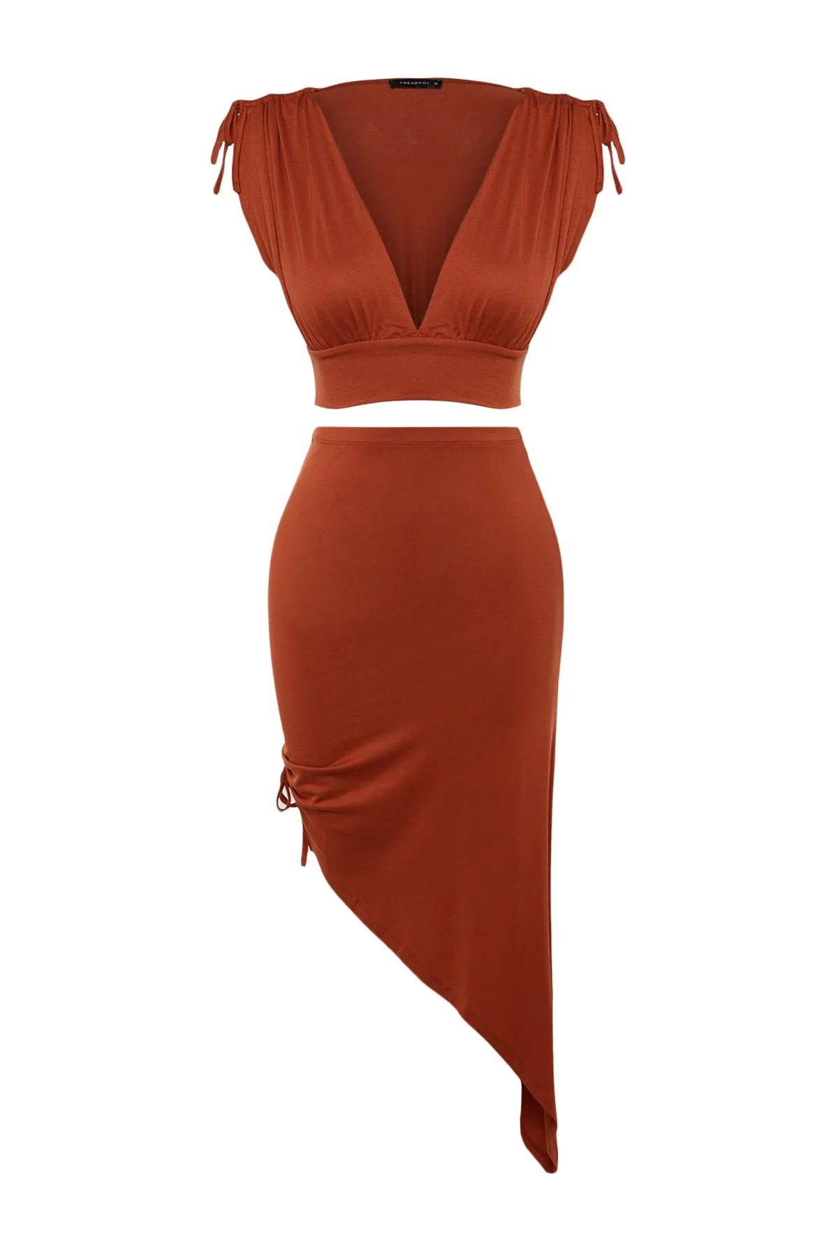 Trendyol Collection  Gerafftes Blusen-Rock-Set aus Kachelstrick TBESS23AU00061
