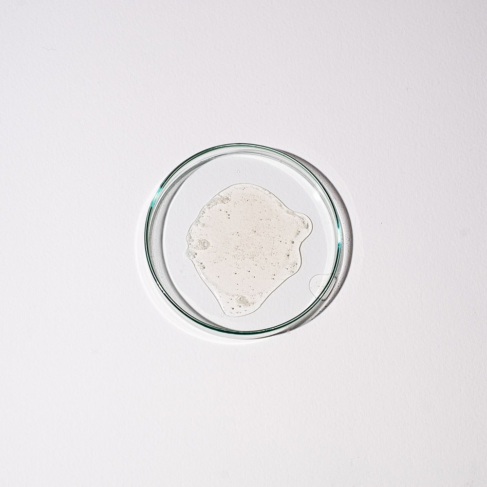 Vegan & Organic CALENDULA + EXTRAIT DE RÉGLISSE SÉRUM ANTI-ROUGEURS
