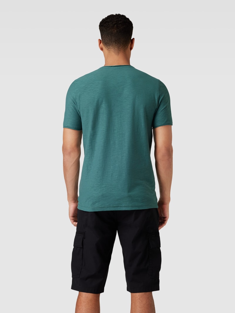 Regular Fit T-Shirt aus Baumwolle mit V-Ausschnitt in neon blau