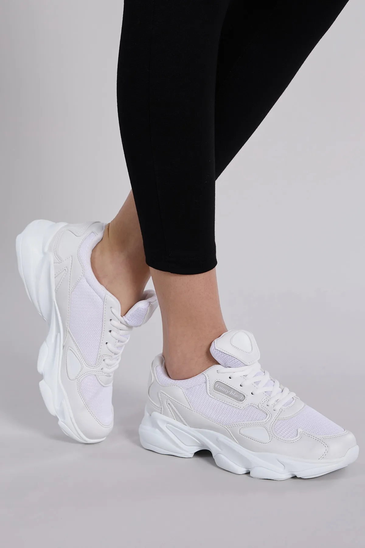 Tonny Black  Weiße Unisex-Sportschuhe Zhr