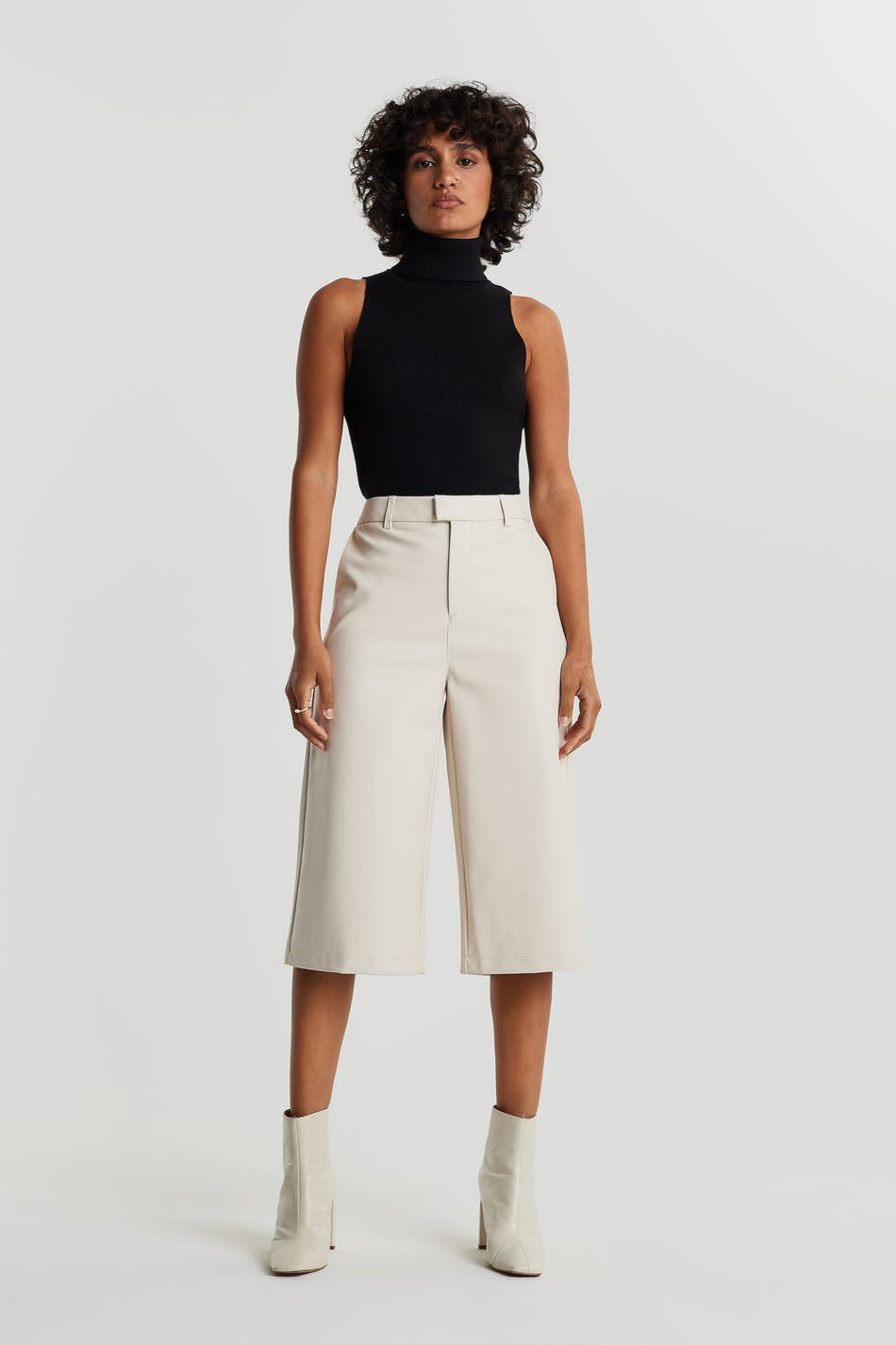 Anne PU culotte trousers