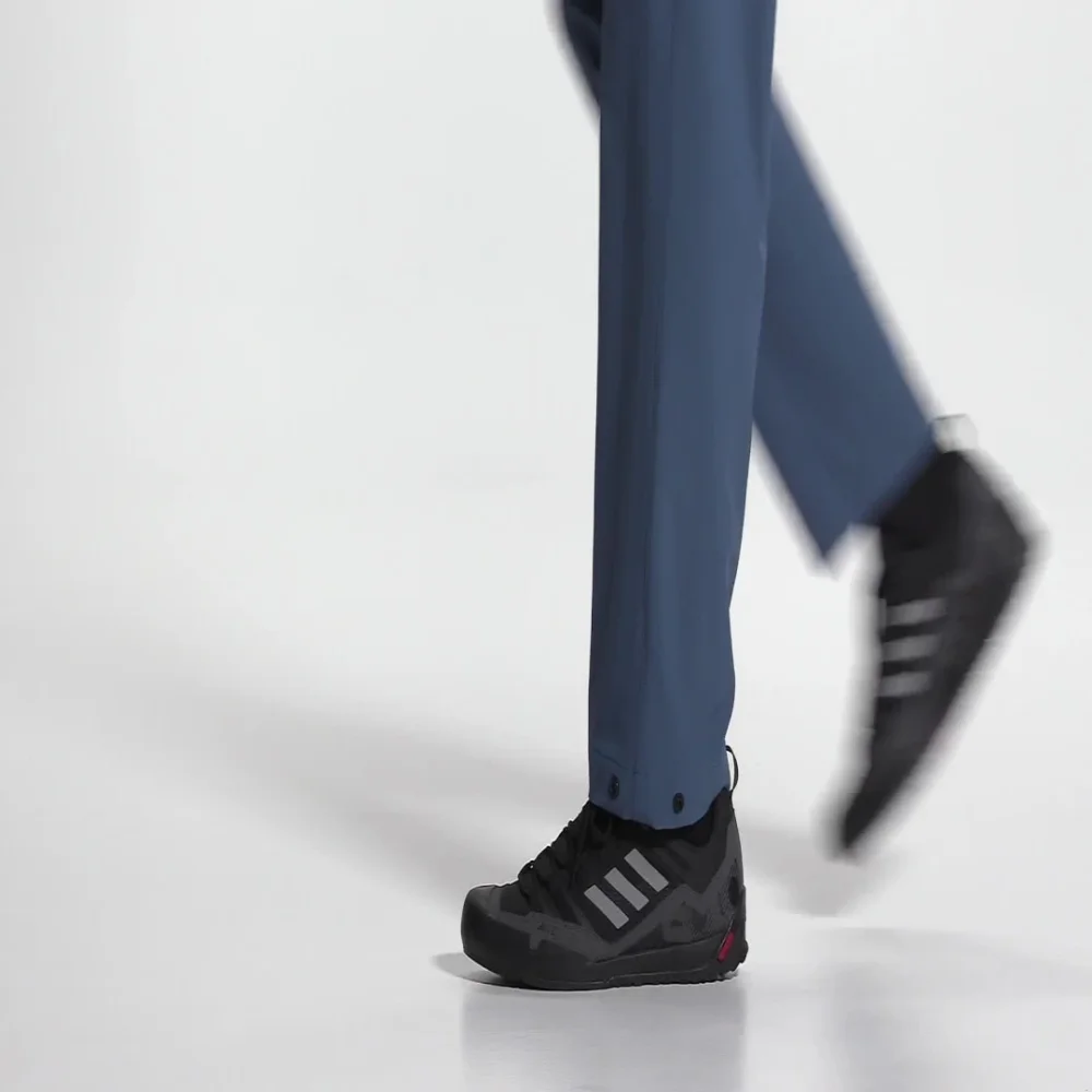 adidas Swift Solo 2.0 IE6901 / schwarz