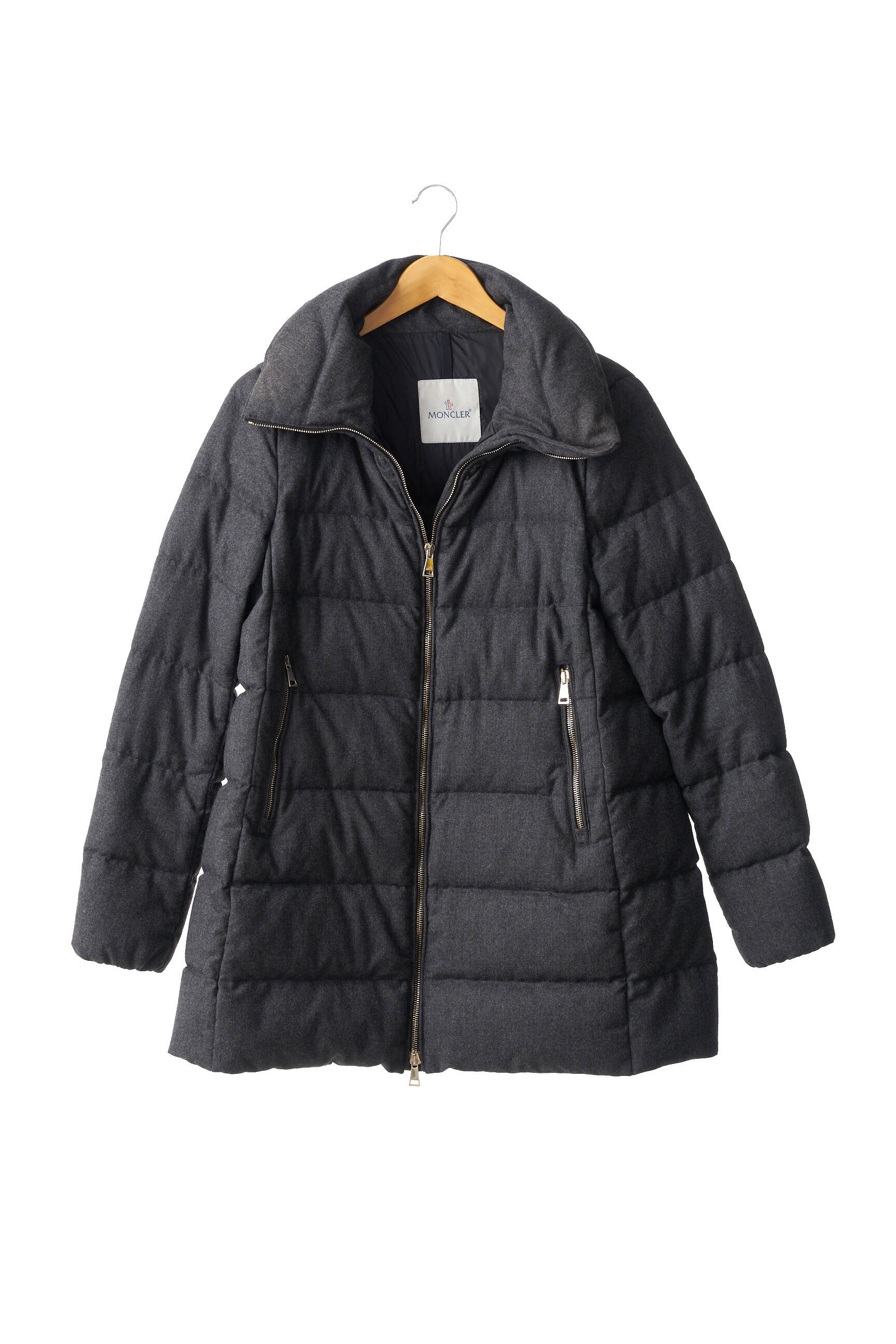 Moncler Doudounes Femme couleur gris