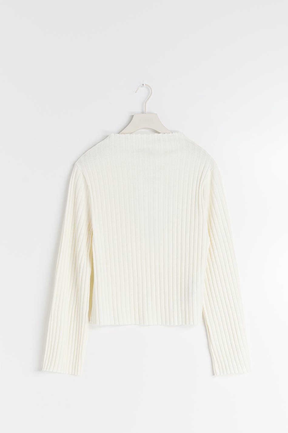 Rib sweater