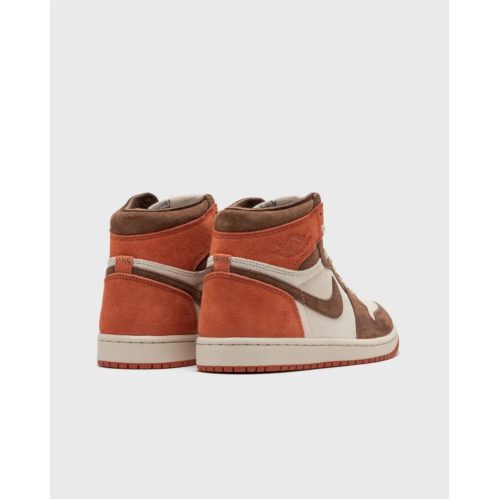 NIKE JORDAN 1 Retro High OG WMNS Dusted Clay FQ2941-200 / braun