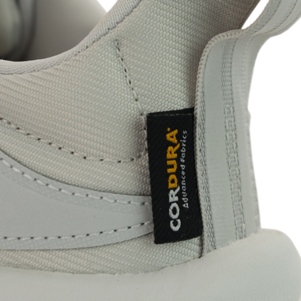 adidas AlphaBoost V1 IE9704 / grau