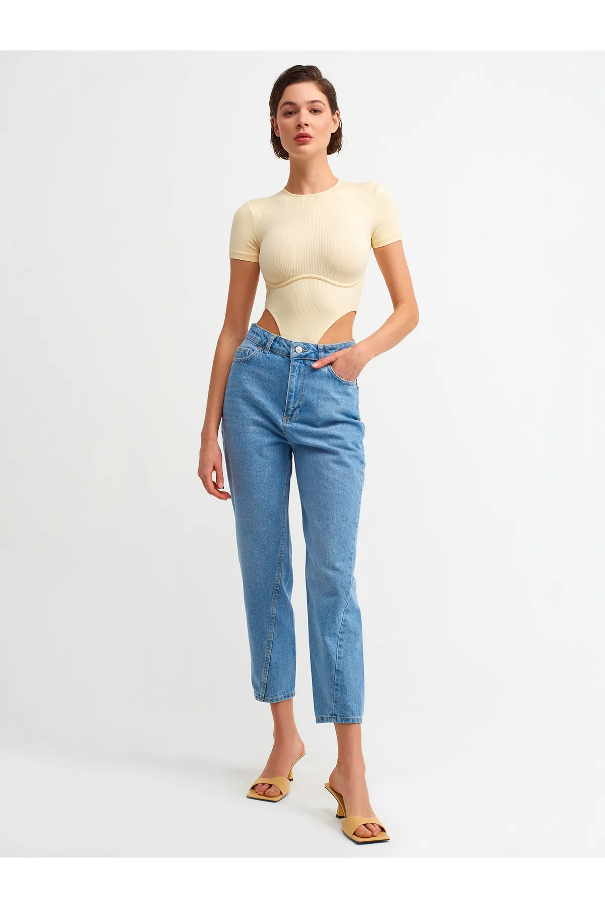 Dilvin  Body - Gelb - Regular Fit