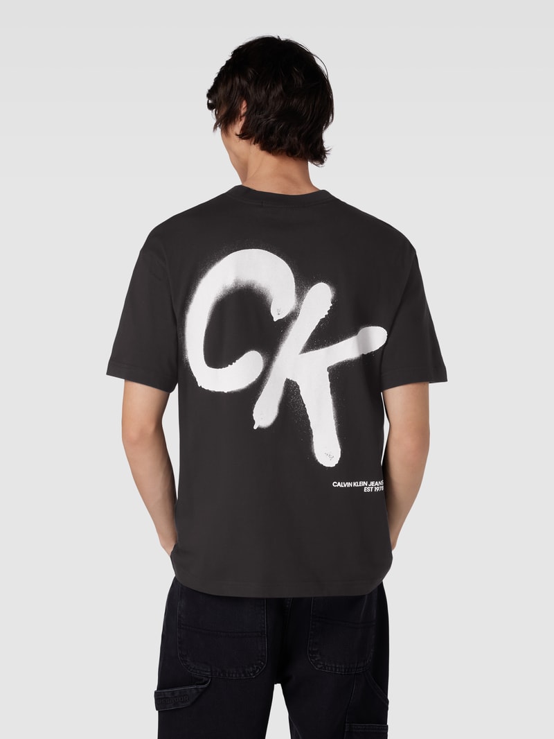 T-Shirt mit Label-Print Modell 'SPRAY' in black