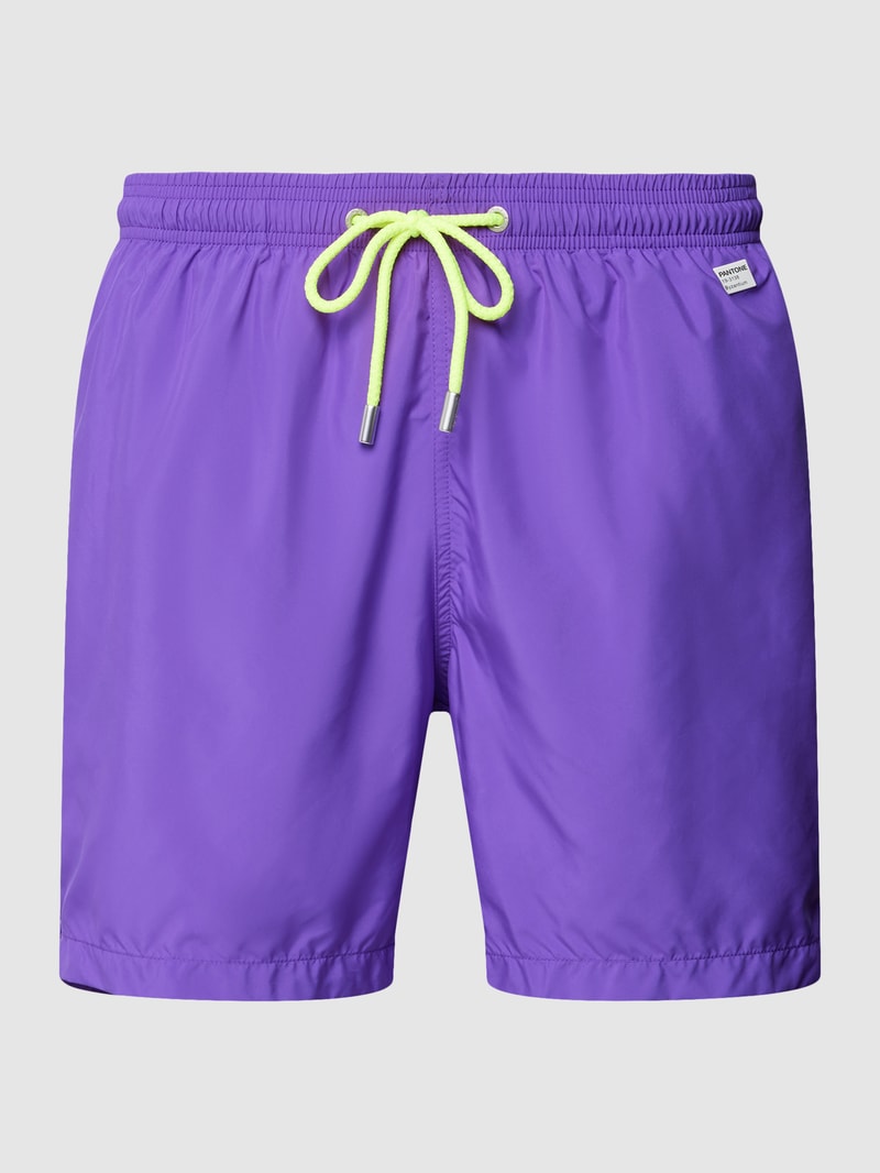 Badehose mit Label-Patch in lila