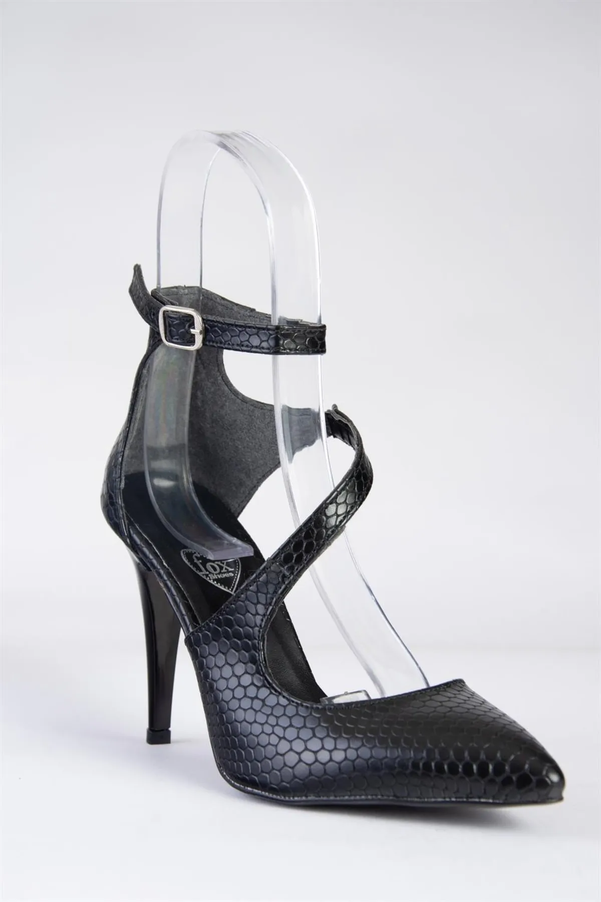 Fox Shoes  Schwarze Damenschuhe mit Schlangenmuster und Absatz