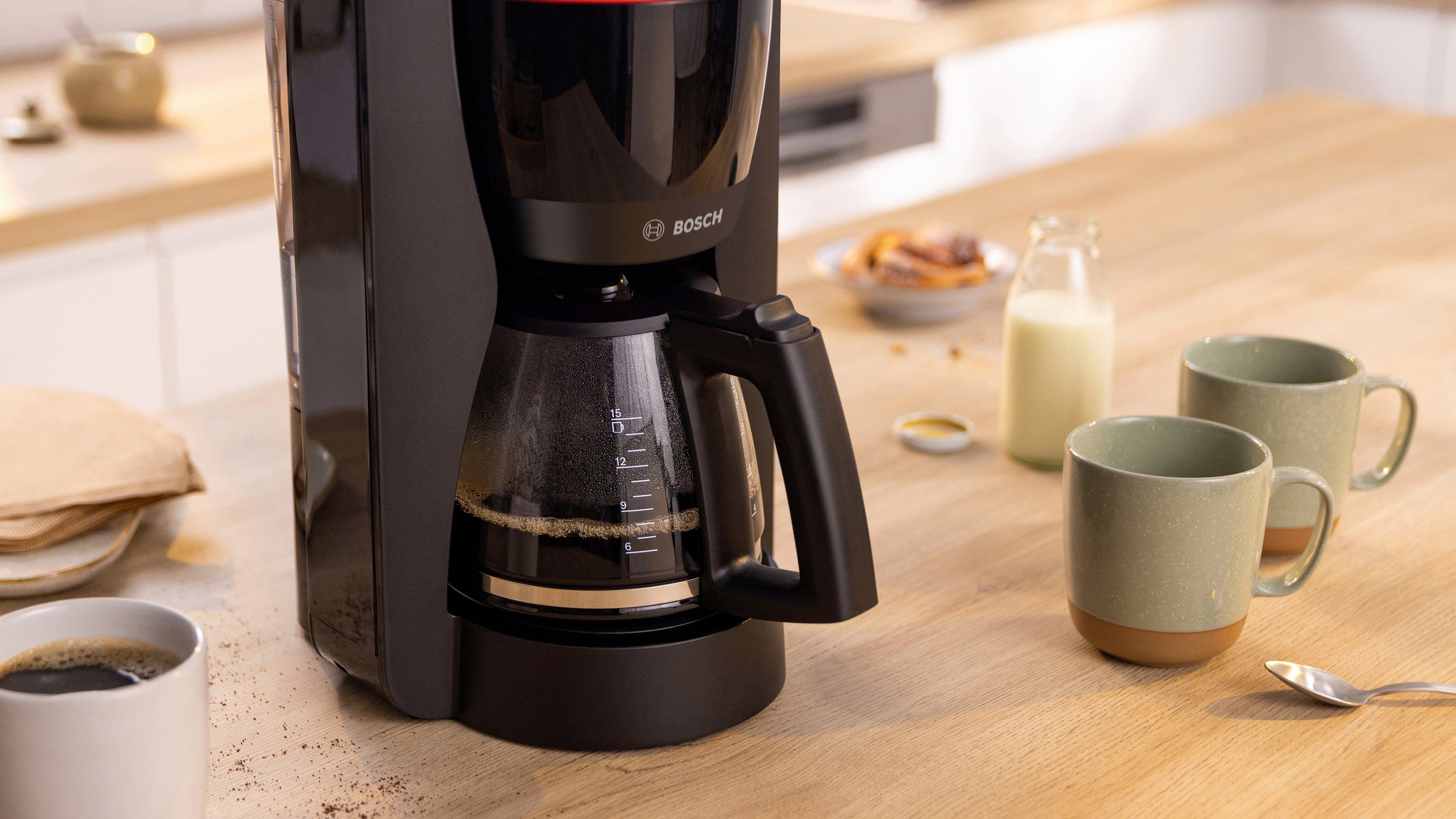 BOSCH Filterkaffeemaschine MyMoment TKA3M133, 1,25l Kaffeekanne, Papierfilter 1x4, 60min Warmhaltefunktion, Aroma intense, Entkalkungsprogramm, 1200 W