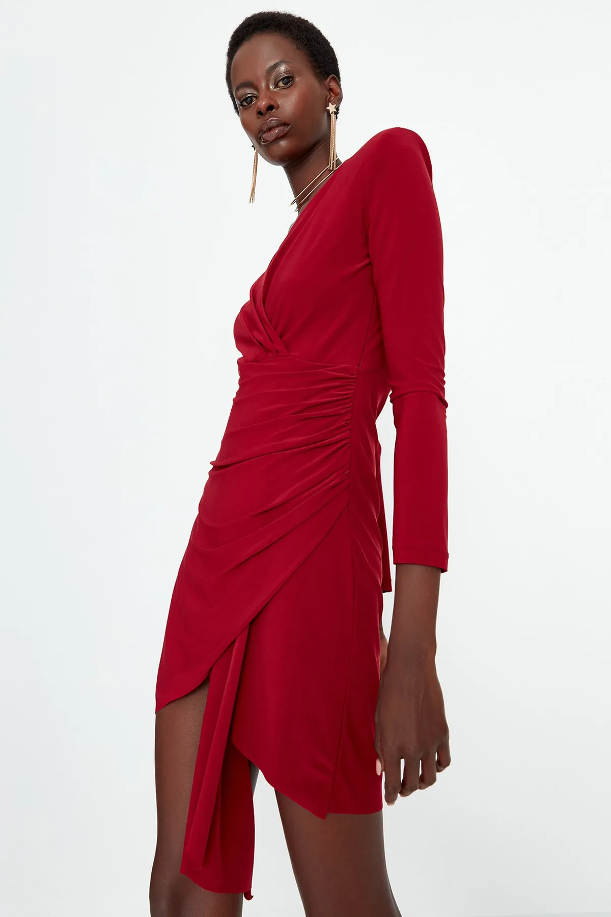 Trendyol Collection  Burgunderfarbenes, gestricktes, stilvolles Abendkleid TPRAW23EL00086