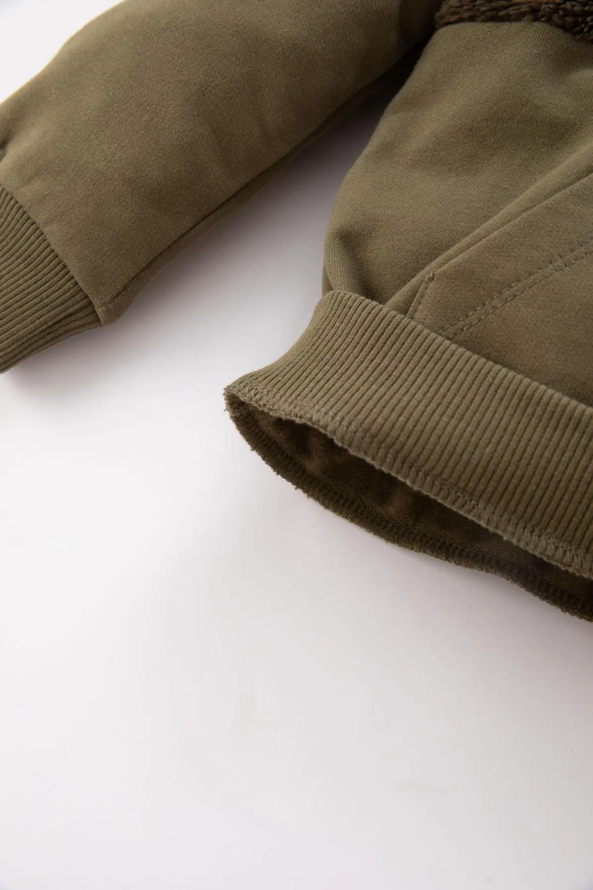 DeFacto  2-teiliges Set mit dünner Sweatshirt-Jogginghose und hohem Kragen mit Reißverschluss für Babys