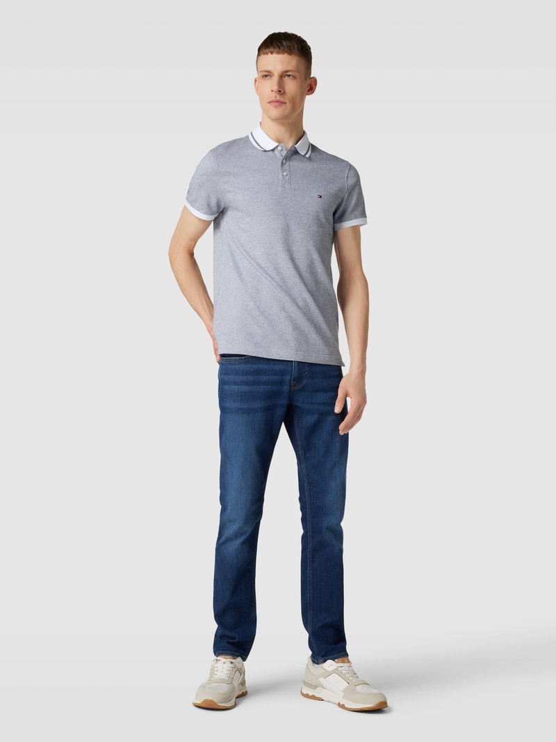 Poloshirt mit Logo-Stitching Modell 'PRETWIST' in marineblau