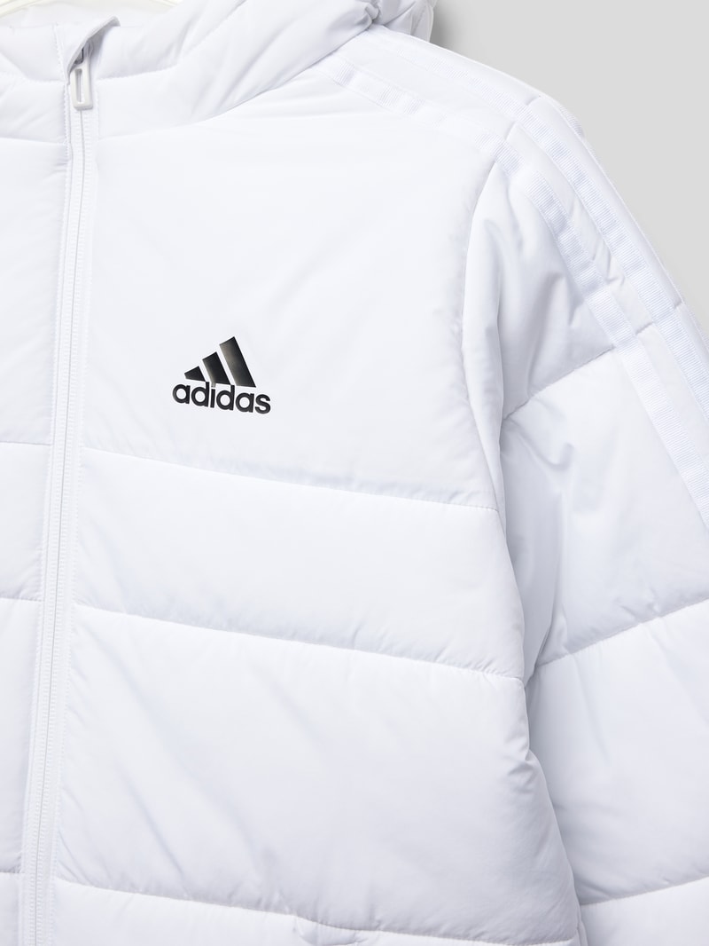 Steppjacke mit Kapuze in weiß