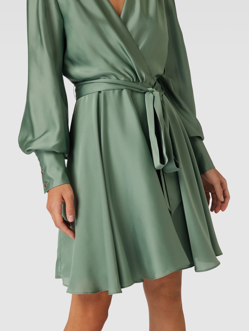 Cocktailkleid in Wickel-Optik in hellgrün