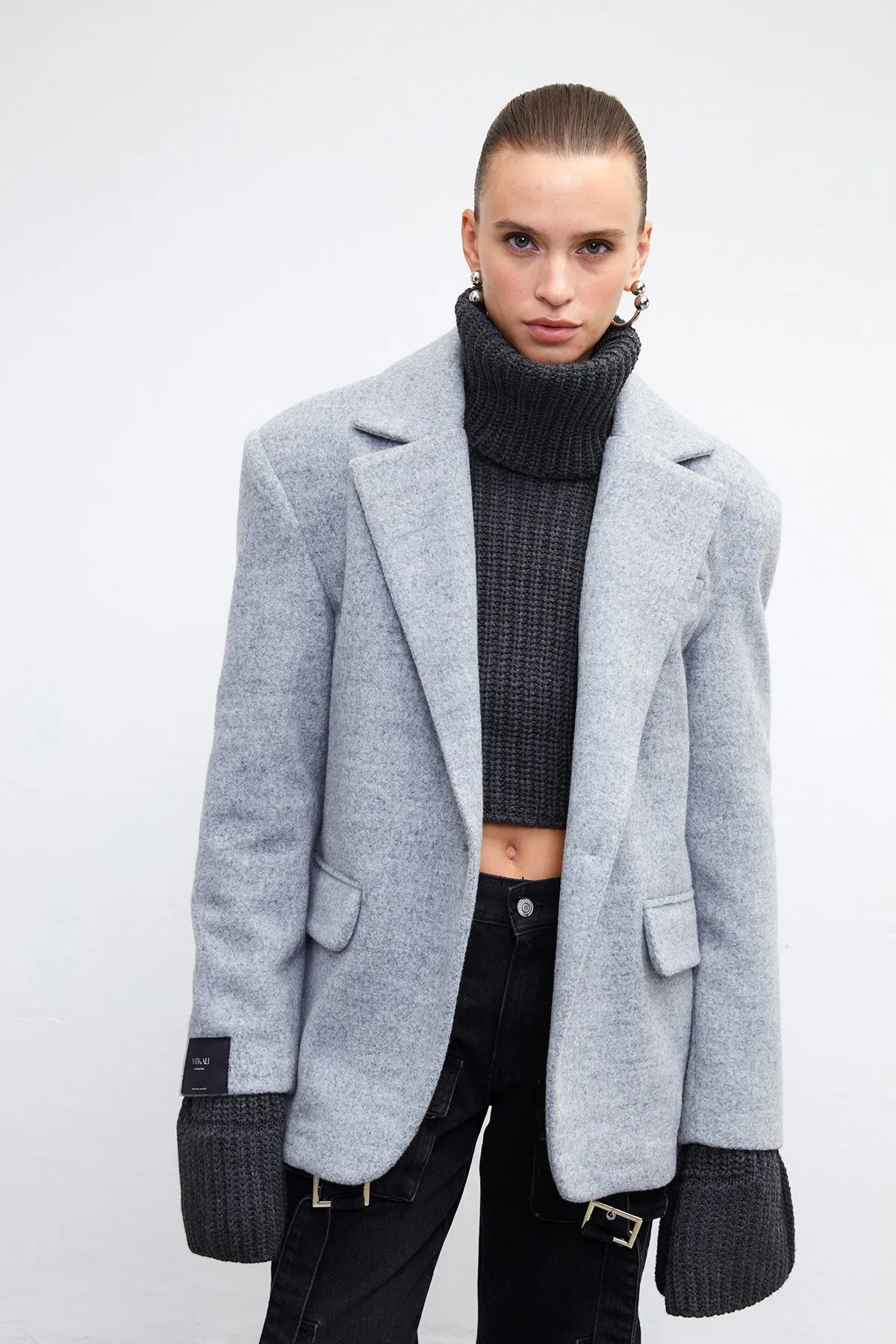 VATKALI  Rollkragenpullover in Grau