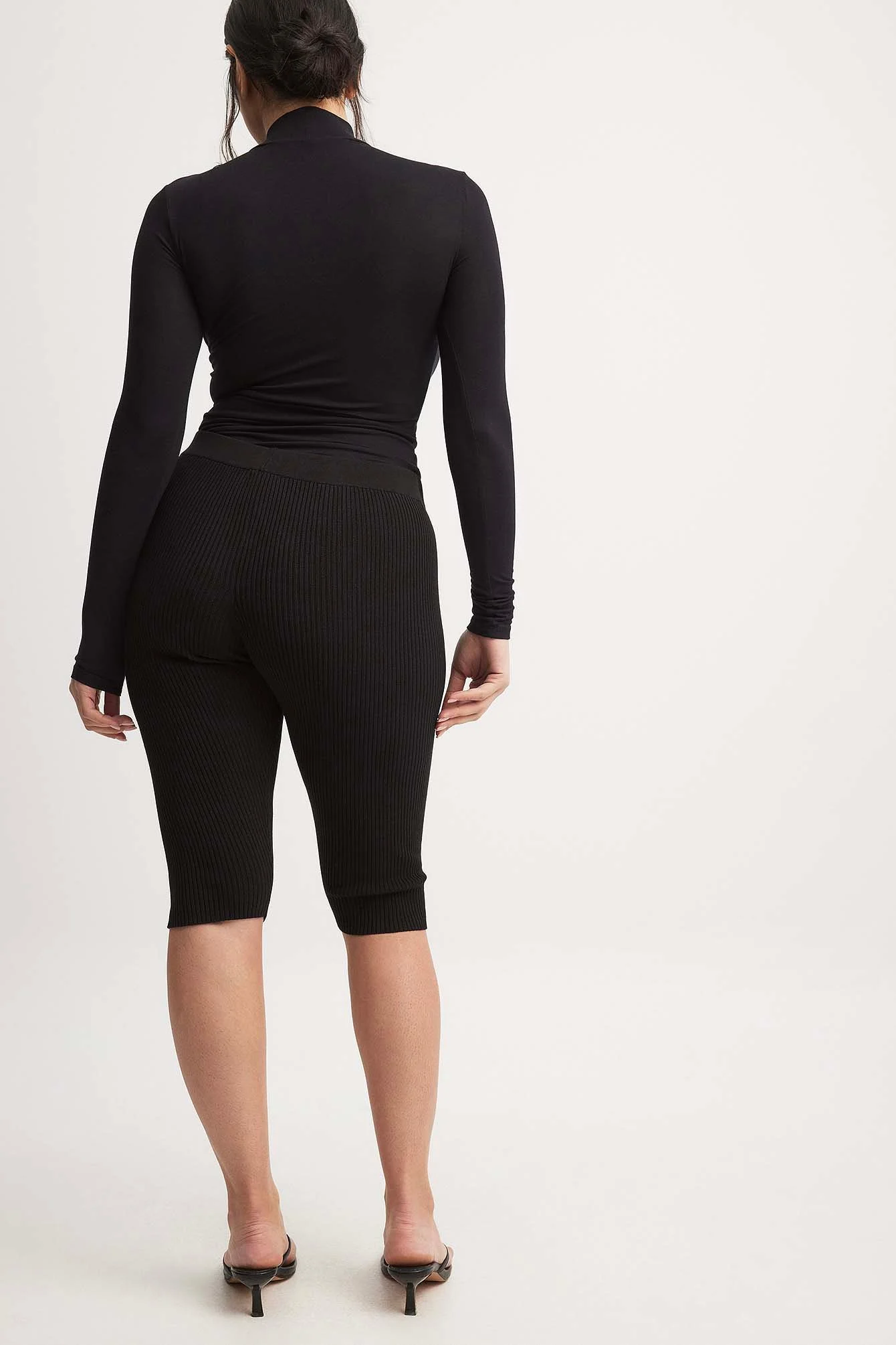Knitted Capri Pants