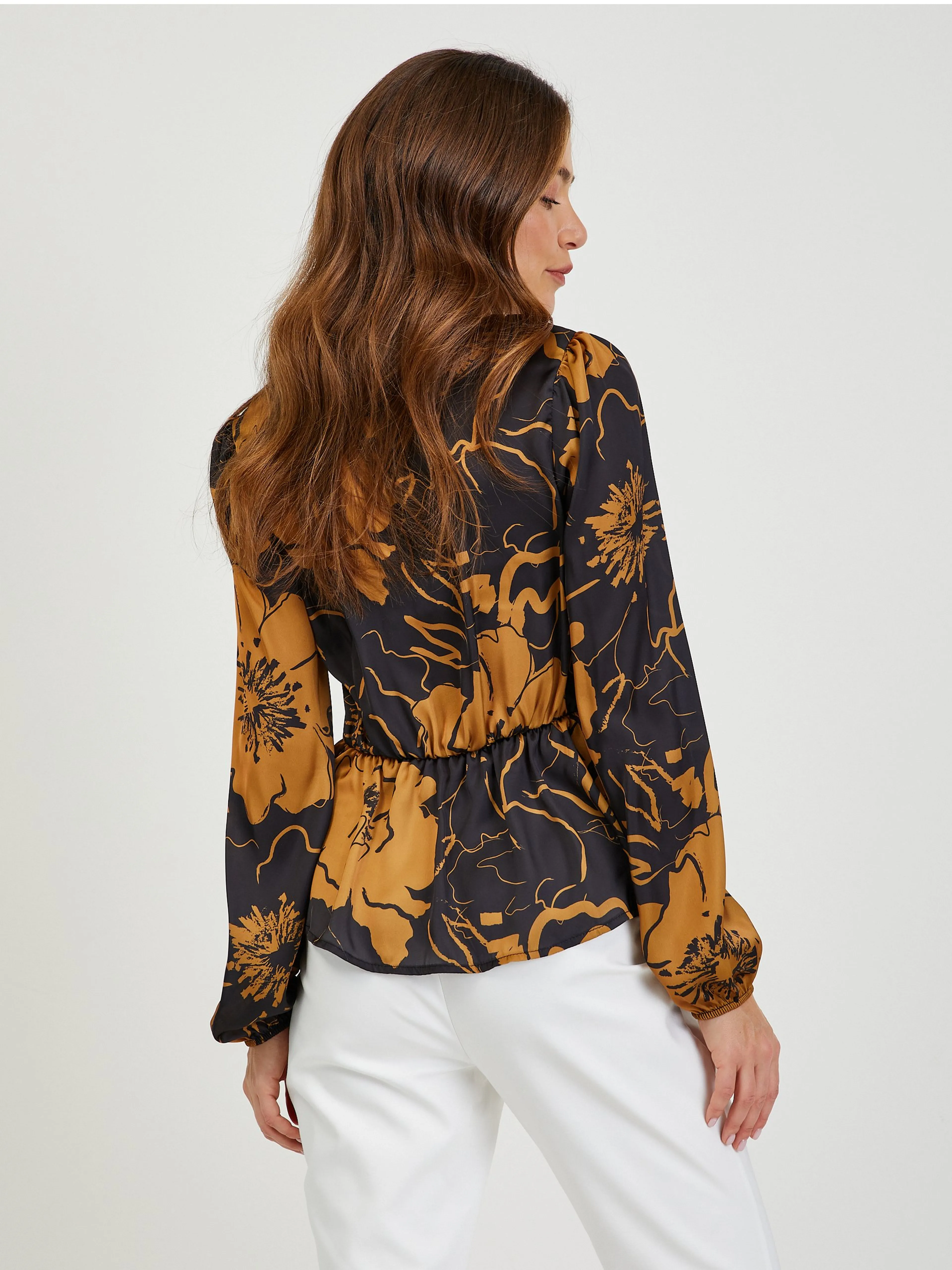 Braun-schwarze Damen-Satinbluse mit Blumenmuster ORSAY