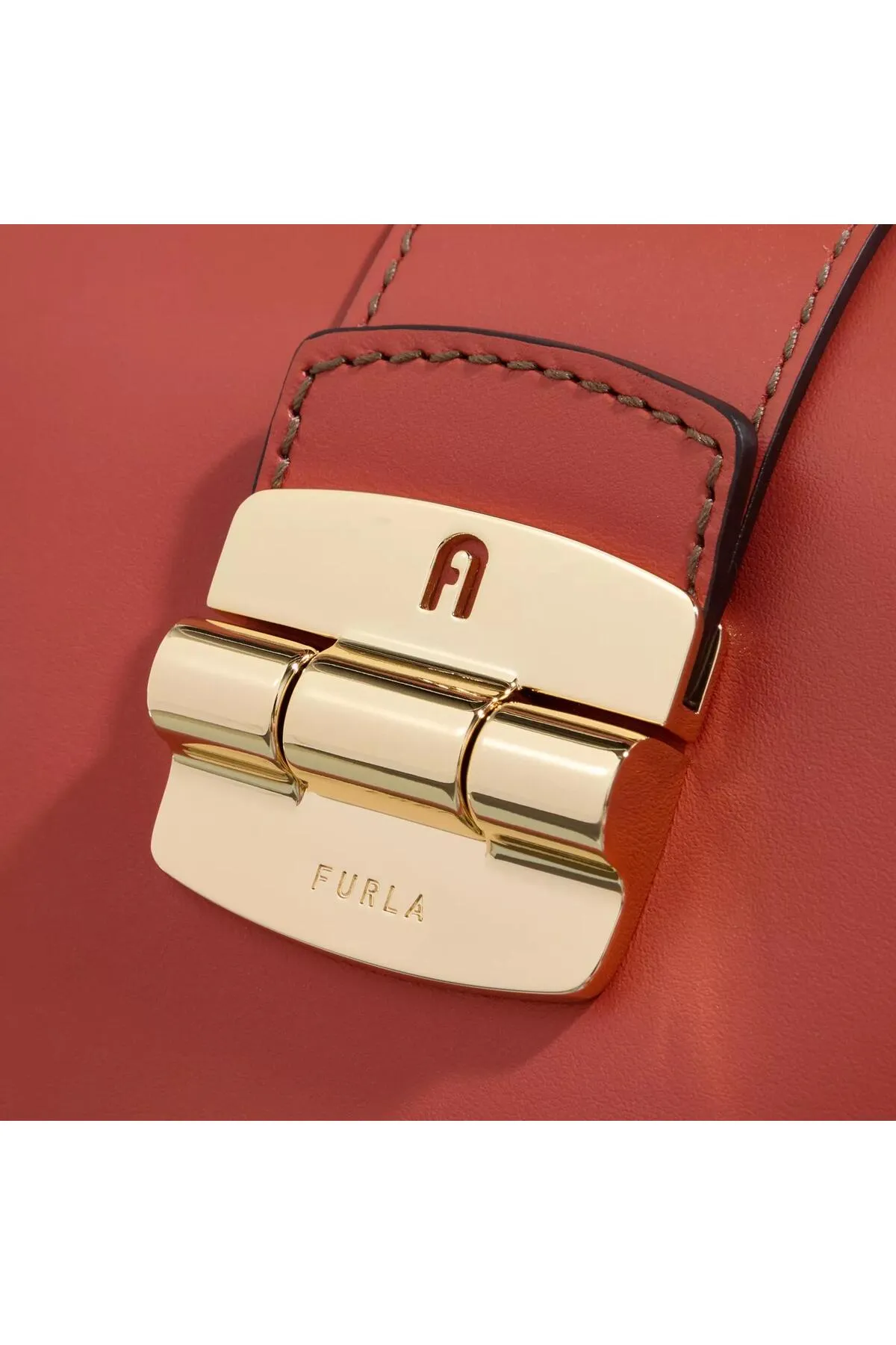 FURLA  Club 2 S Hobo Cannella