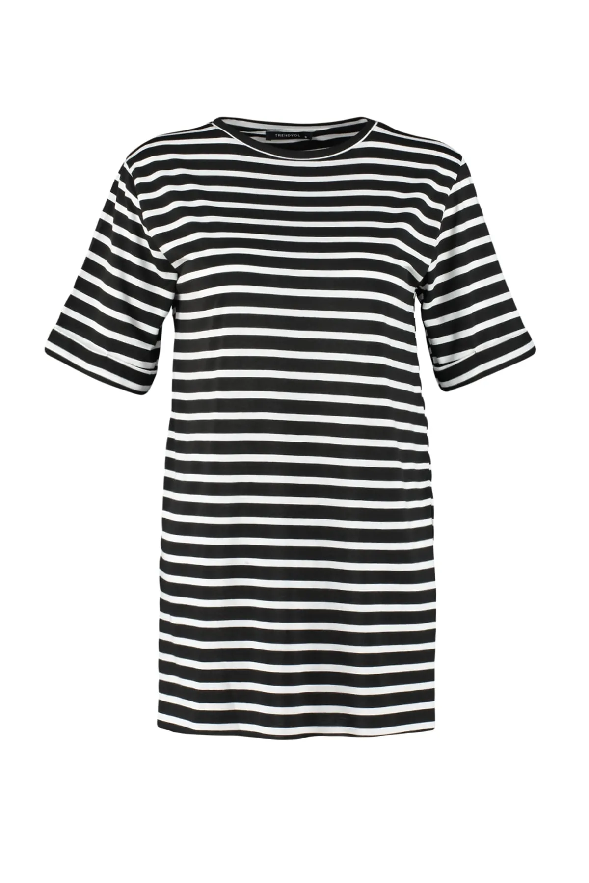Trendyol Collection  Schwarz gestreiftes, geschlitztes, detailliertes, übergroßes/weites Strick-T-Shirt mit Rundhalsausschnitt TWOSS23TS00097
