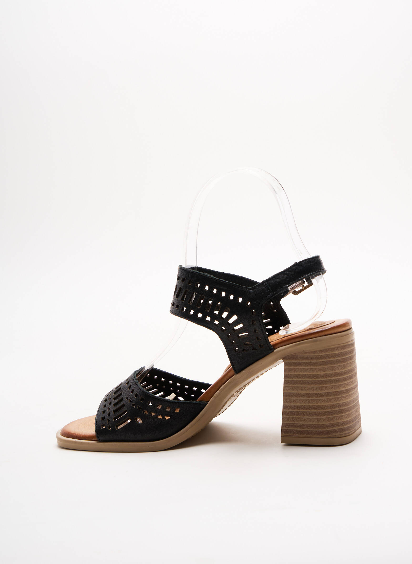 Carmela Sandales Nu Pieds Femme couleur noir