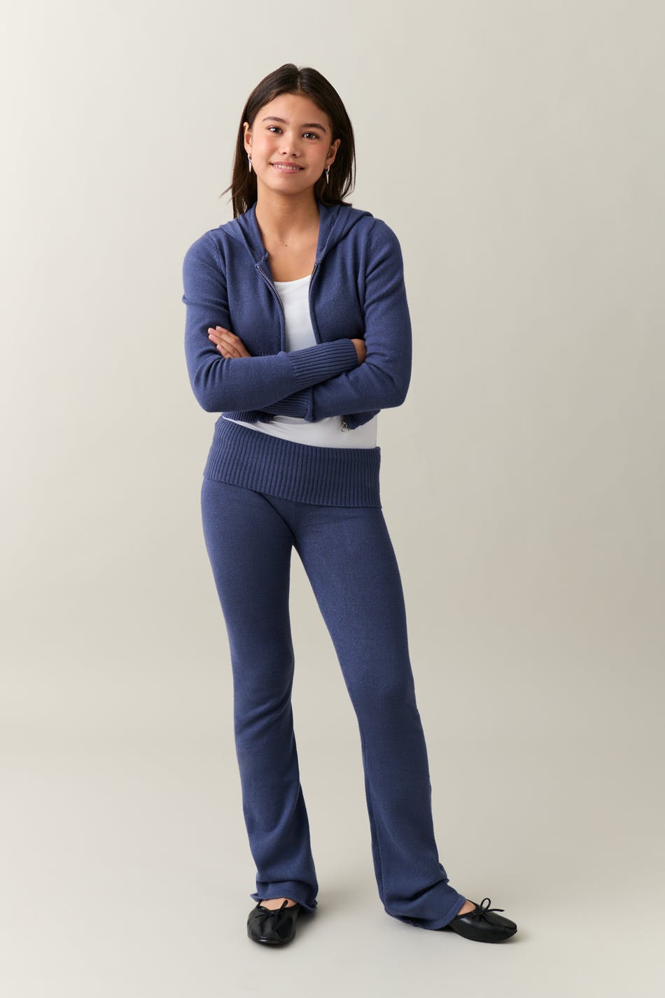 Knitted yoga pants