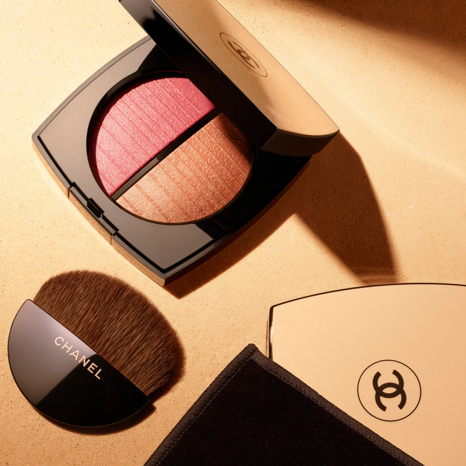 LES BEIGES POUDRE BELLE MINE LUMIÈRE DORÉE - CRIAÇÃO EXCLUSIVA - DUO DE PÓ ILUMINADOR
