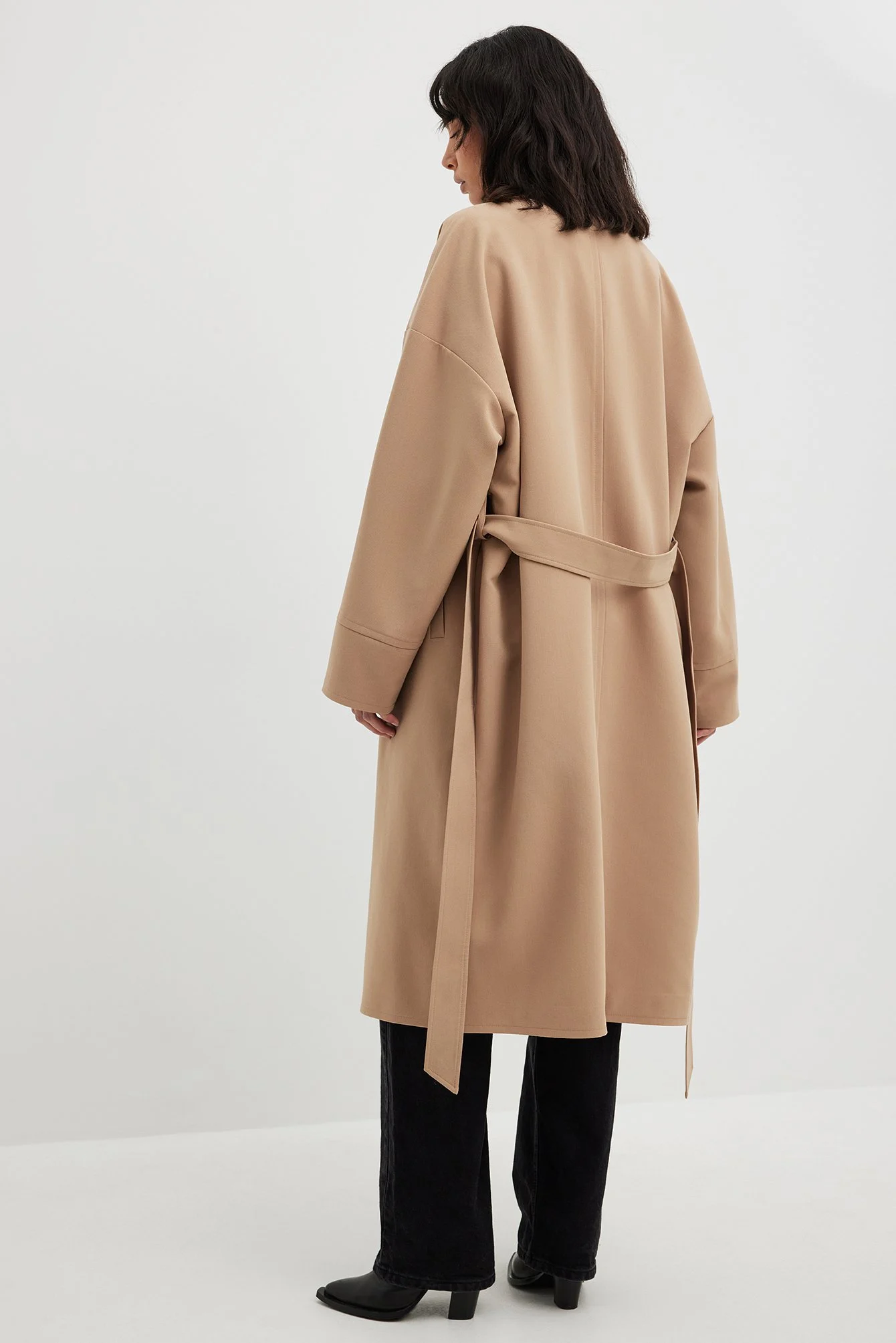 Übergroßer Trenchcoat