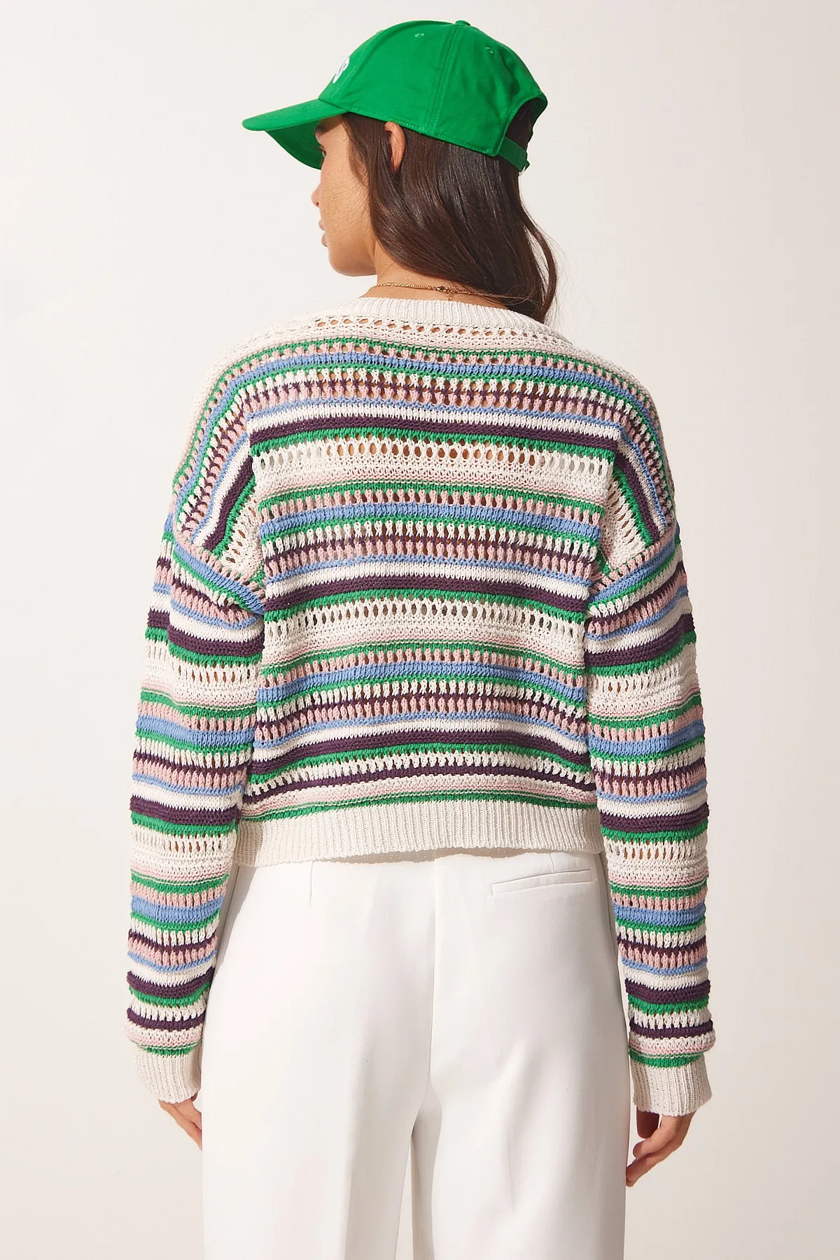 Happiness İstanbul  Cremeblauer Strickpullover mit durchbrochenen Streifen für Damen MC00205