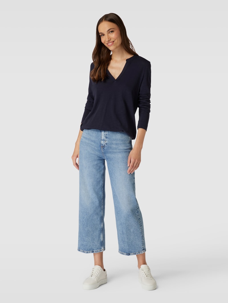 Blusenshirt mit V-Ausschnitt in marineblau