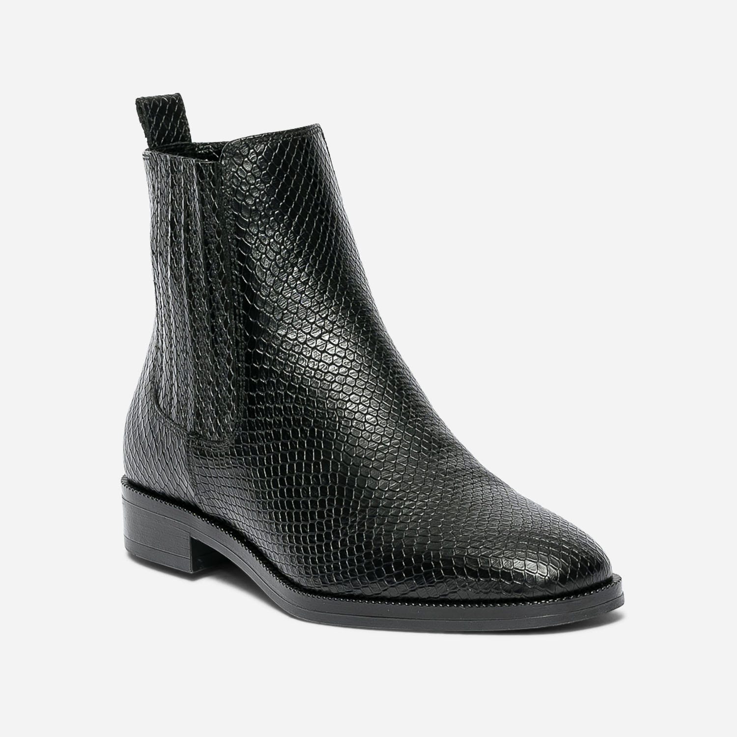Boots noir en cuir embossé éco-conçu