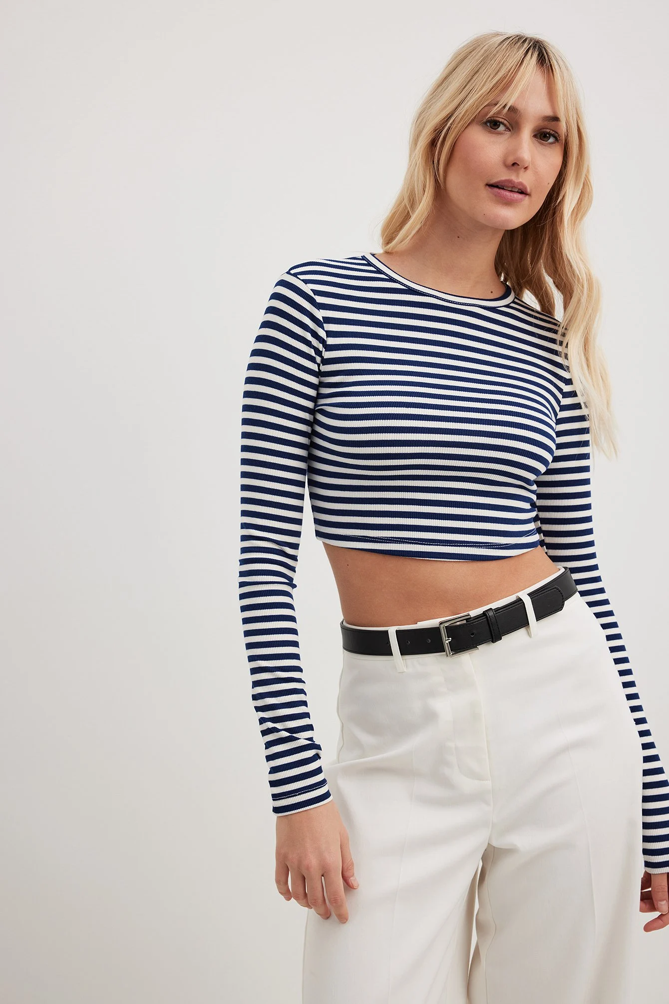 Recyceltes kurzes, gestreiftes Longsleeve-Shirt