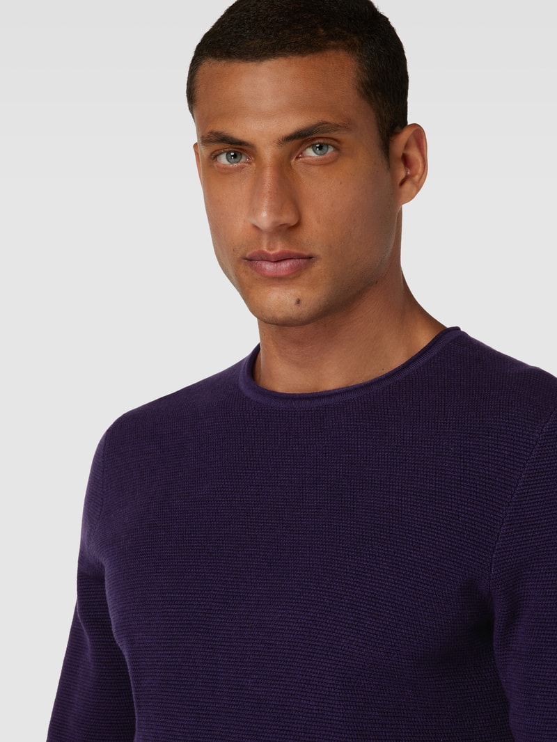 Strickpullover mit Rundhalsausschnitt in aubergine meliert