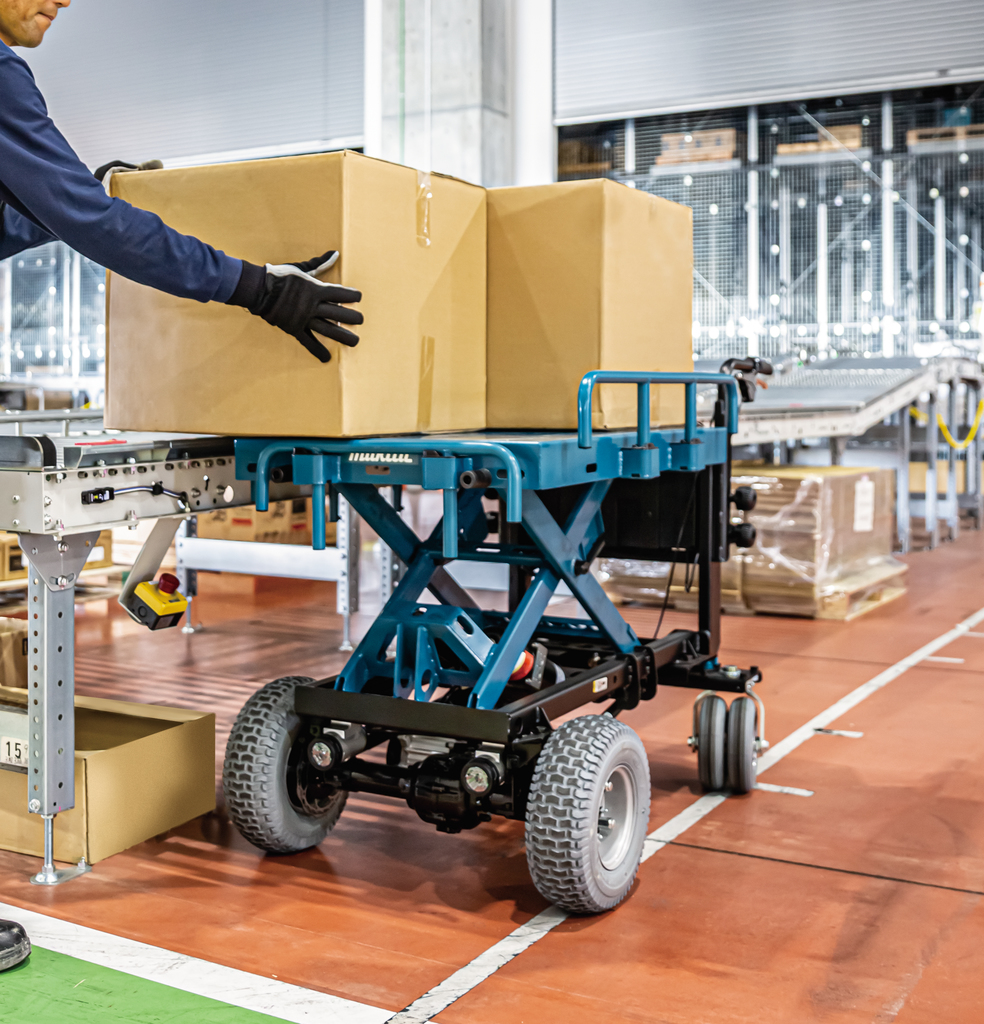 Makita DCU601Z 2 x Transportor fără fir de 18V cu elevator tip foarfecă, fără baterii și încărcător