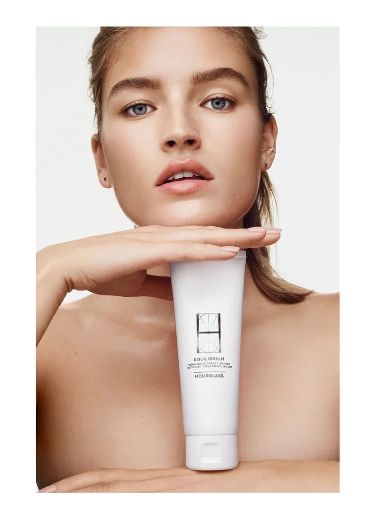 Hourglass  Equilibrium Rebalancing Cream Cleanser - reinigingsschuim
