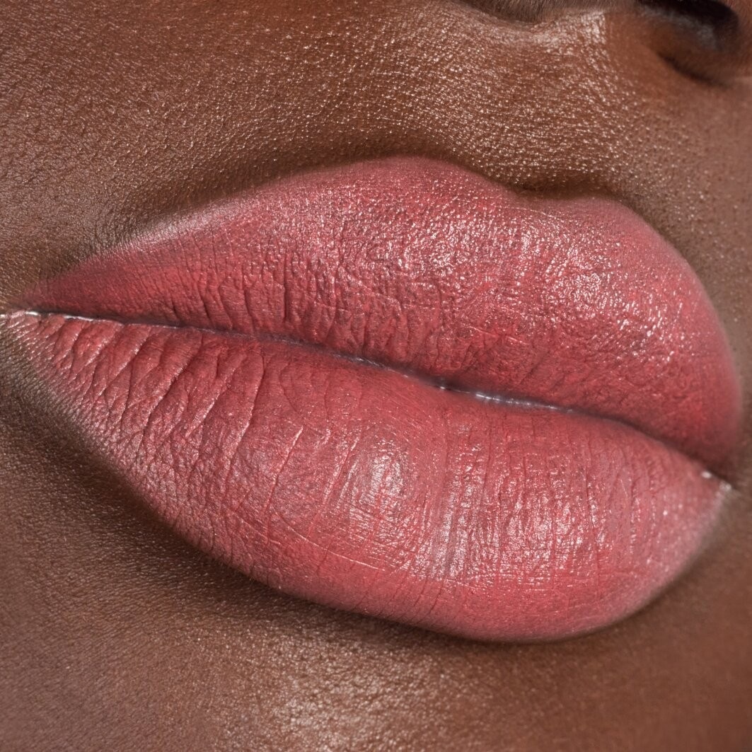 Catrice Intense Matte оловка за усне 020 Coral Vibes