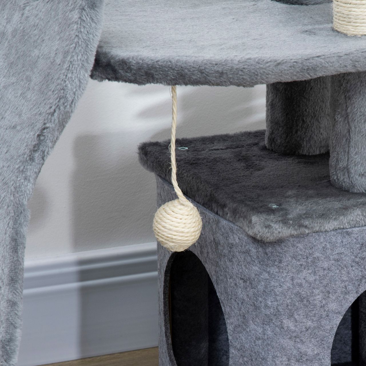 PawHut Kratzbaum 83H cm Kletterbaum Katzenbaum mit Katzenhöhle Kratzbrett Grau